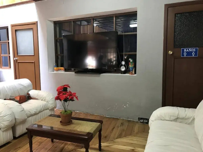 Aleidas Hostal