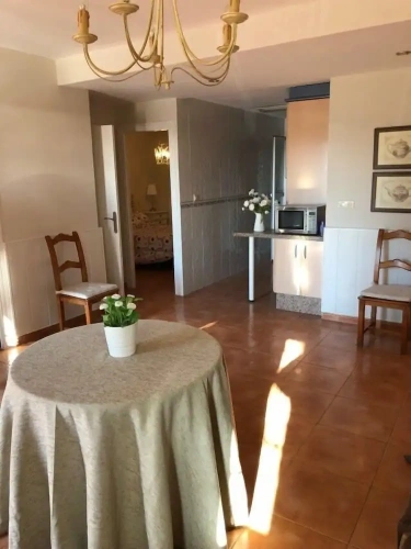 3 Bedrooms Cottage