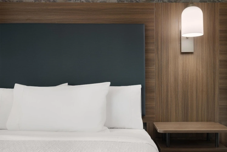 Accessible Double Suite