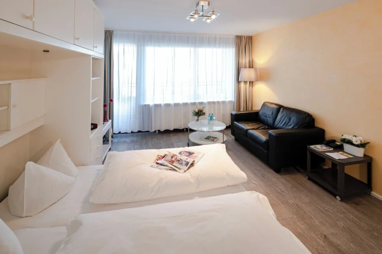 1 Bedroom Apartment with balcony
