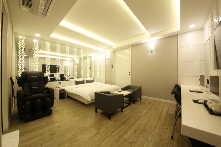 Premium room