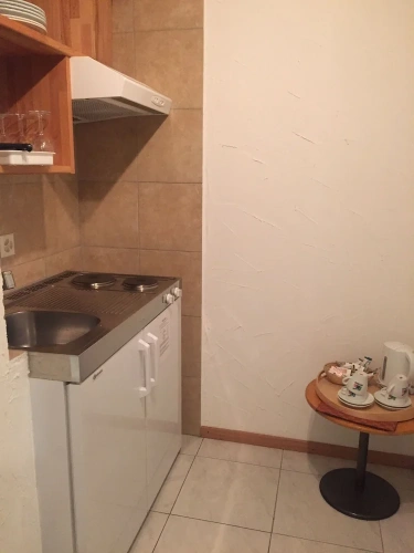 Standard Basement room