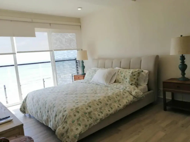 Surfside Beachfront Suites by Playa Caracol Resorts