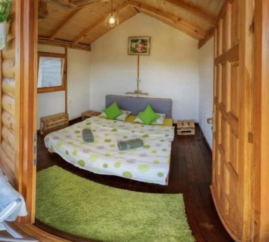 Bosnian Pyramid Glamping