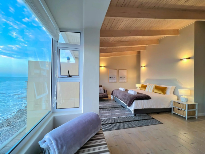 Waterfront Edge B5