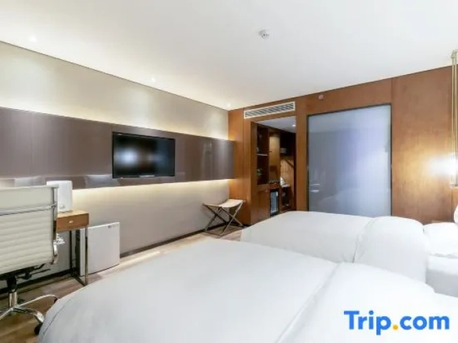 Premium Twin room