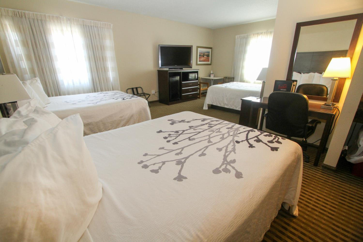 Bowman Inn & Suites