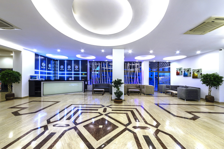 Kayamaris Hotel