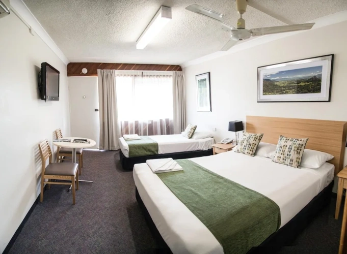 Standard Quadruple room