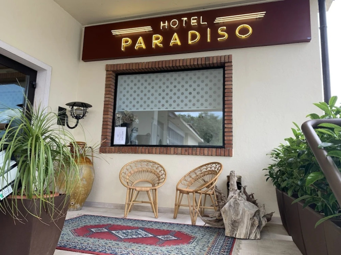 Hotel Paradiso