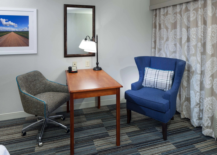 Hampton Inn & Suites Cedar Rapids - North