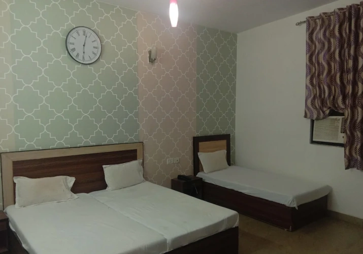Grand room