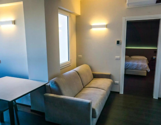 Venice Terminal Apartments & Suites