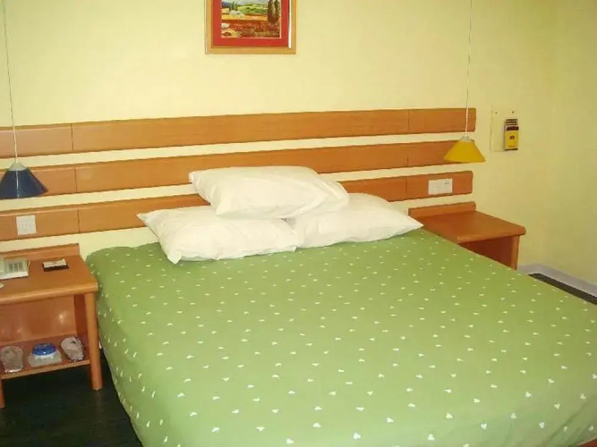 Home Inn Express Miyun