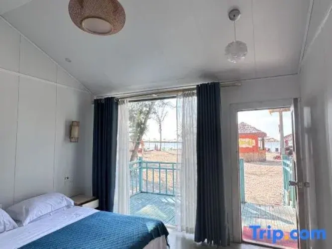 Standard Double room with sea view