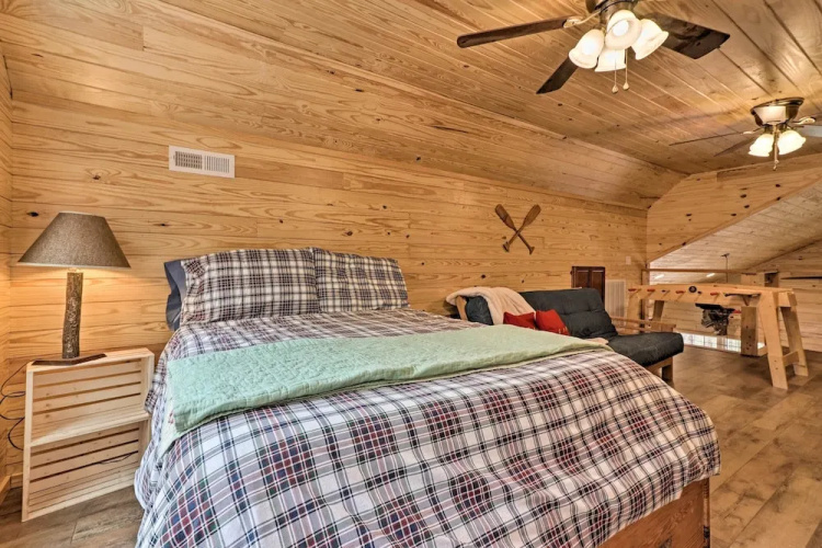 Peaceful Family Cabin On 10 Acres W/ Game Room! - Alabama