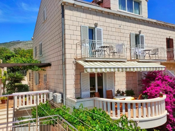 Standard Double room with balcony and with sea view