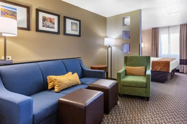 Standard Double Suite