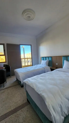 Hotel nakhil dak