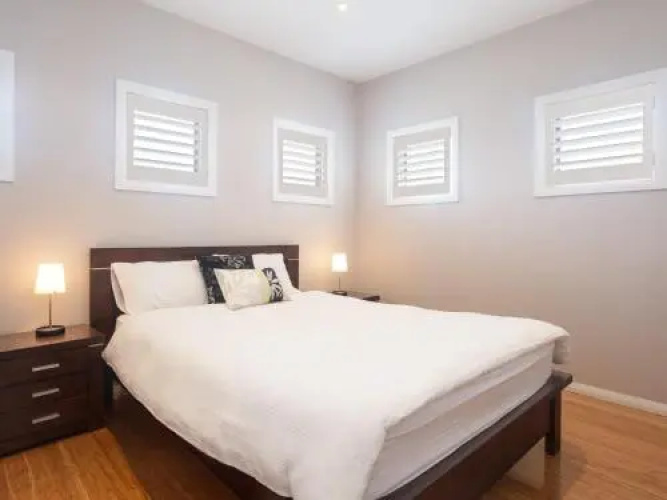 7a Judith Street - stunning duplex with ducted air conditioning