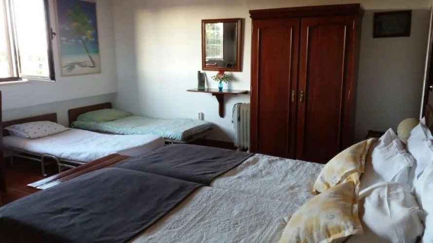 Deluxe Quadruple room