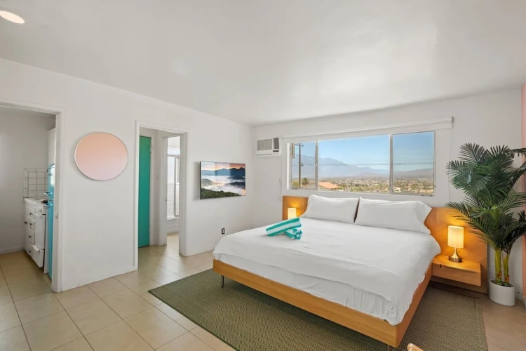 Premium Quadruple room