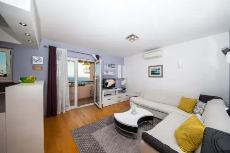 Apartment Sarena