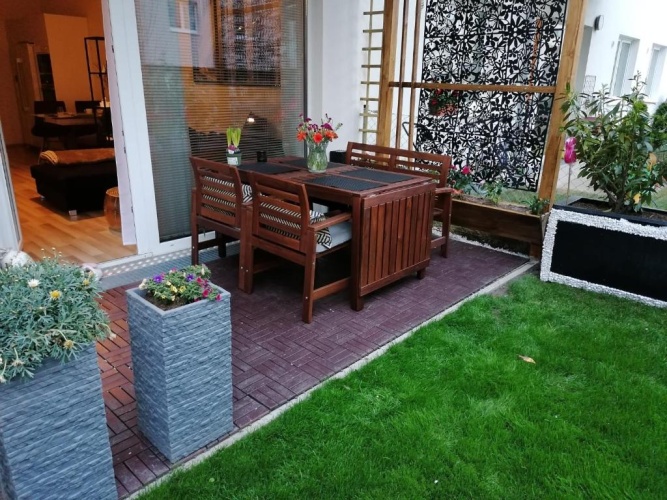 2 Bedrooms Apartment