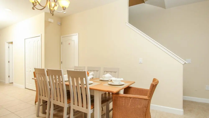 Beach Palm Avenue 3057