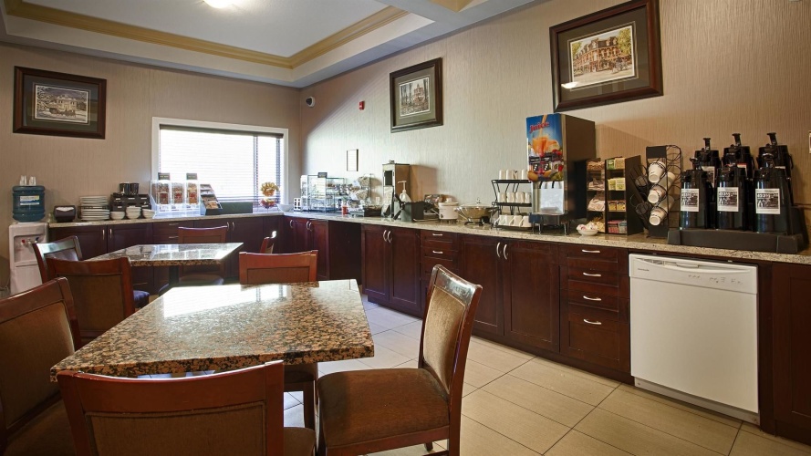 Best Western Williams Lake Hotel photo 32