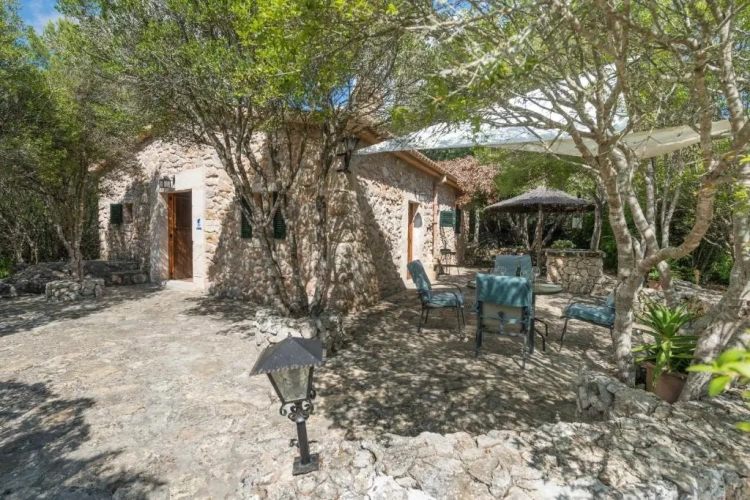 2 Bedrooms Double Cottage