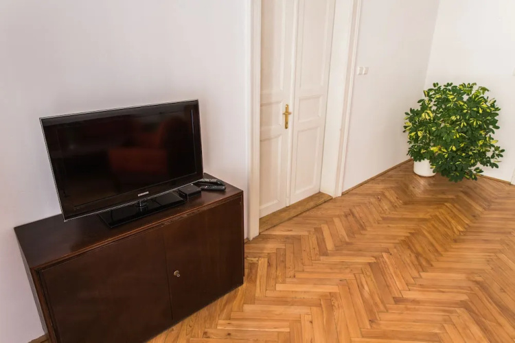 Central Retro Apartment