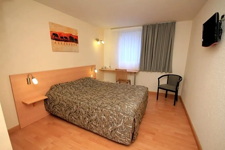 Standard Double room with view