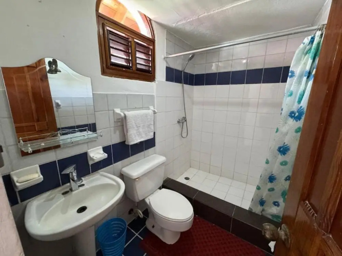 Cozy Studio Apartment 2 min to the Beach, Rooftop