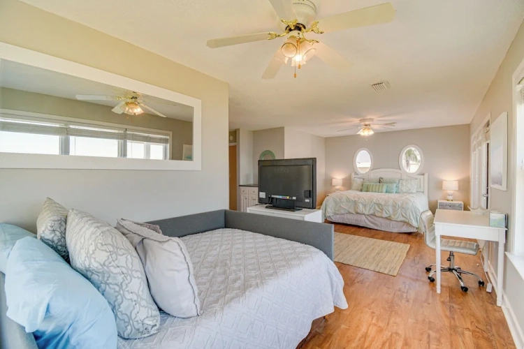 Guest rooms