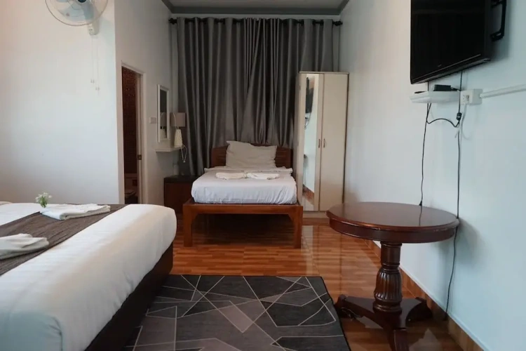 Deluxe Triple room