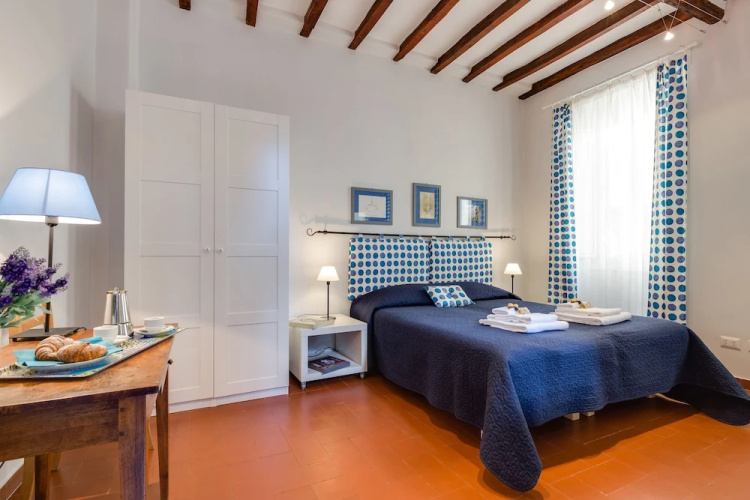 Rome as you feel - Piazza dei Satiri Studio