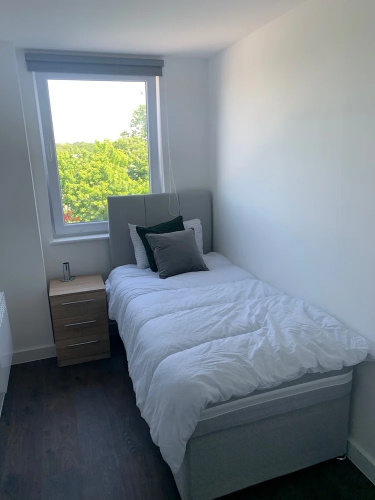 Top Floor - Serviced Apartments
