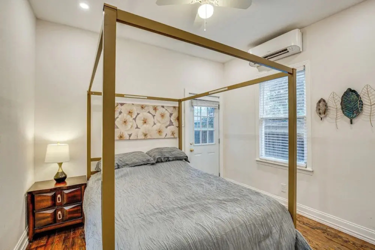 Dallas Vacation Rental w/ Private Deck!