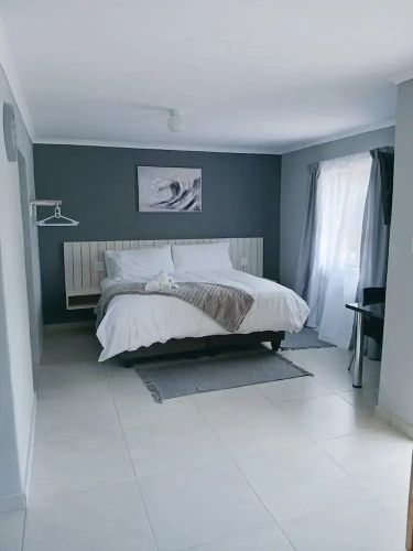 Shabis Guest Lodge