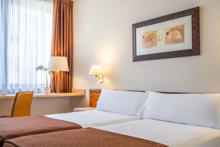 Hotel Glories
