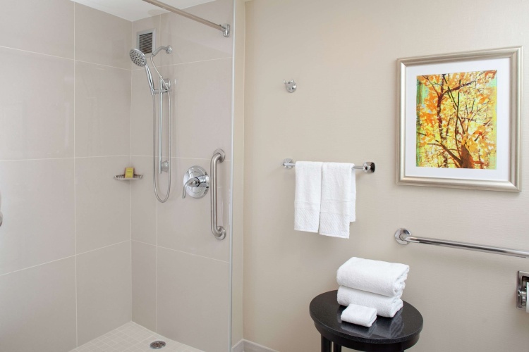 DoubleTree by Hilton Hotel Kansas City - Overland Park photo 11