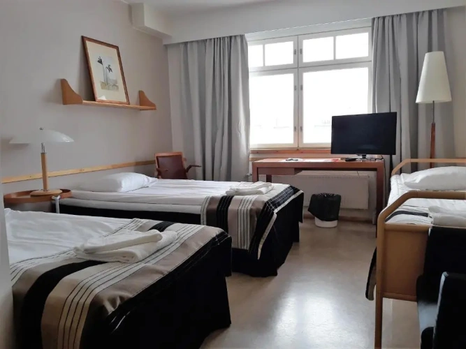 Standard Twin room with view