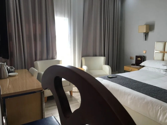 Prestige Hotel