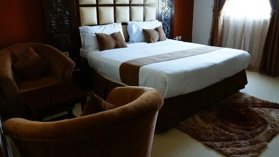 Al Muhaidb Residence Al Narges