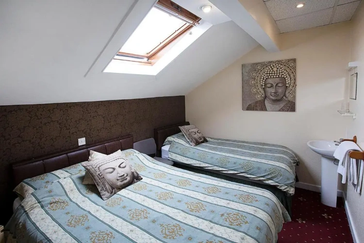 Standard Family room