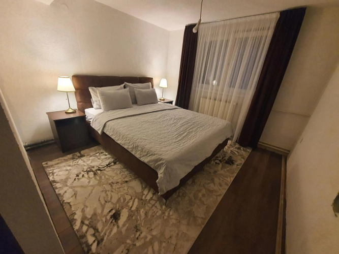 IRIS Apartments