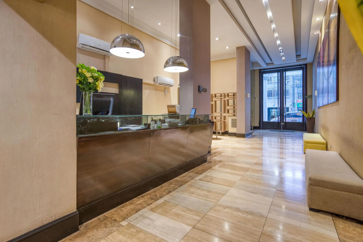Premium Tower Suites