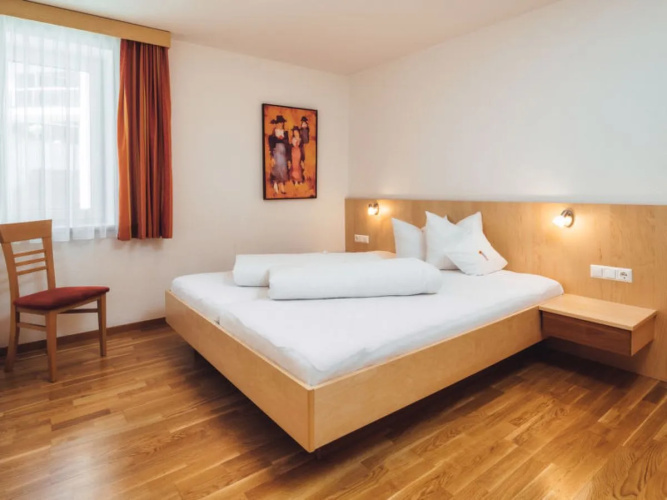 Apartment Ladis Fiss 41215