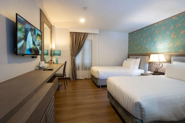 Superior Twin room